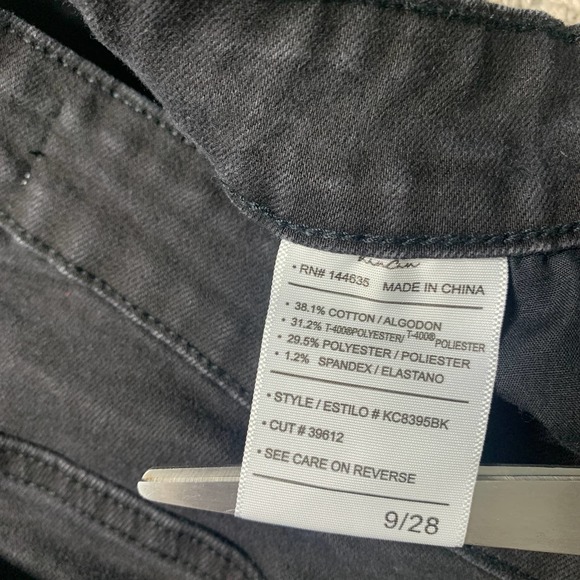 KanCan Womens Jeans Size 9/28 Black Denim Brielle High Rise Ankle Skinny Frayed - Picture 14 of 16